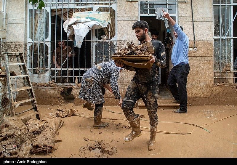 توزیع 25 هزار پرس غذای گرم در شهرک سعدی